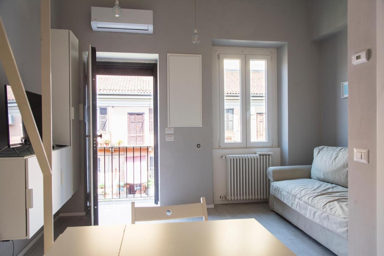 YouHosty - Custodi 12 Milano Esterno foto